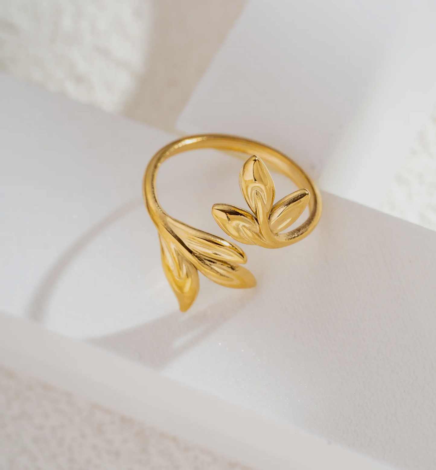 Bague Feuilles ouvertes- Dorée ou argentée 🍂